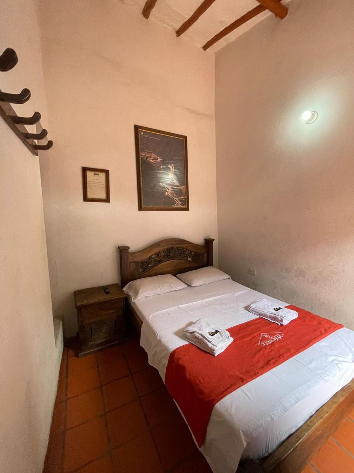 Hotel Casa Posada Don Chepe San Gil Bagian luar foto