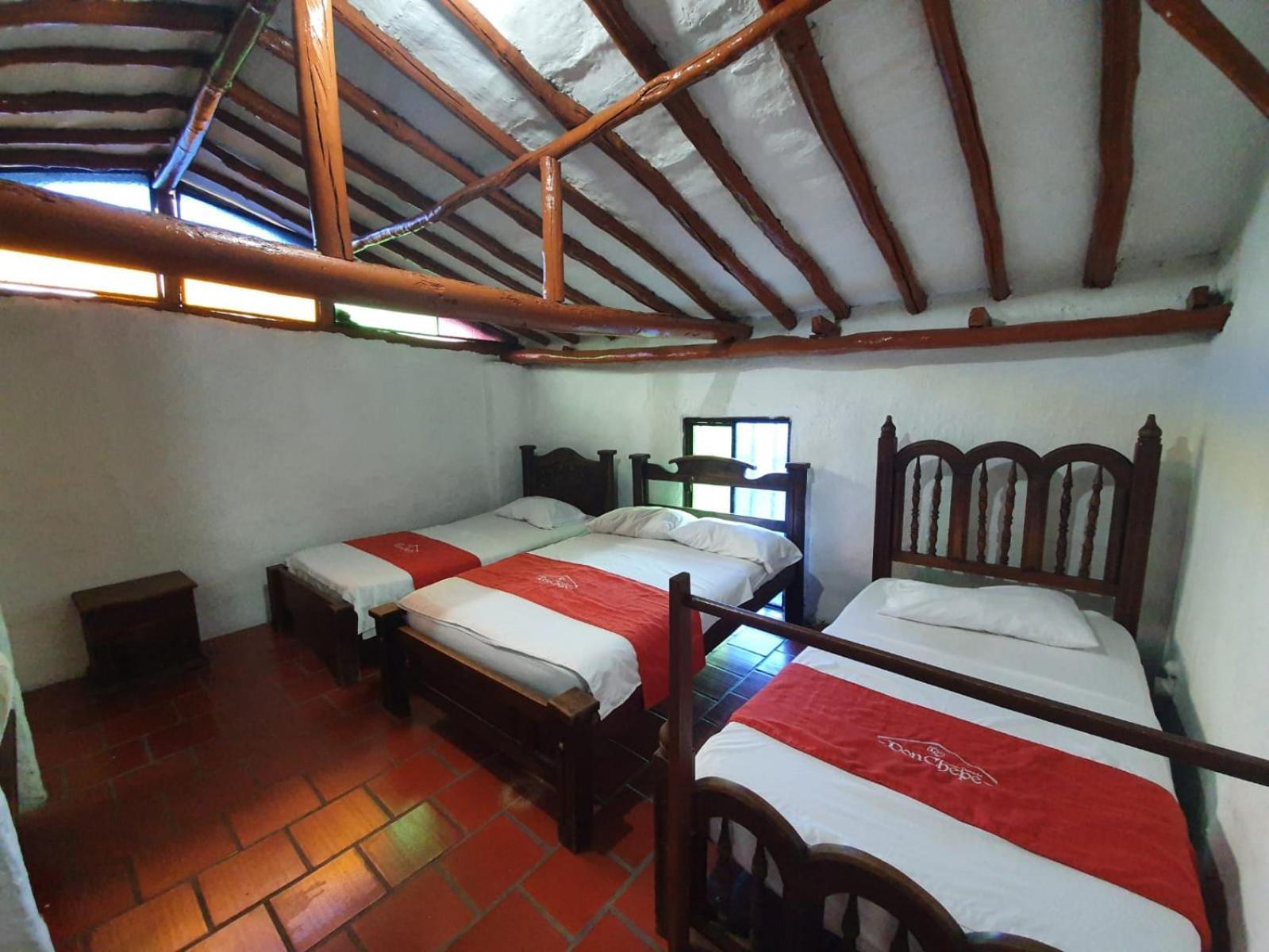 Hotel Casa Posada Don Chepe San Gil Bagian luar foto