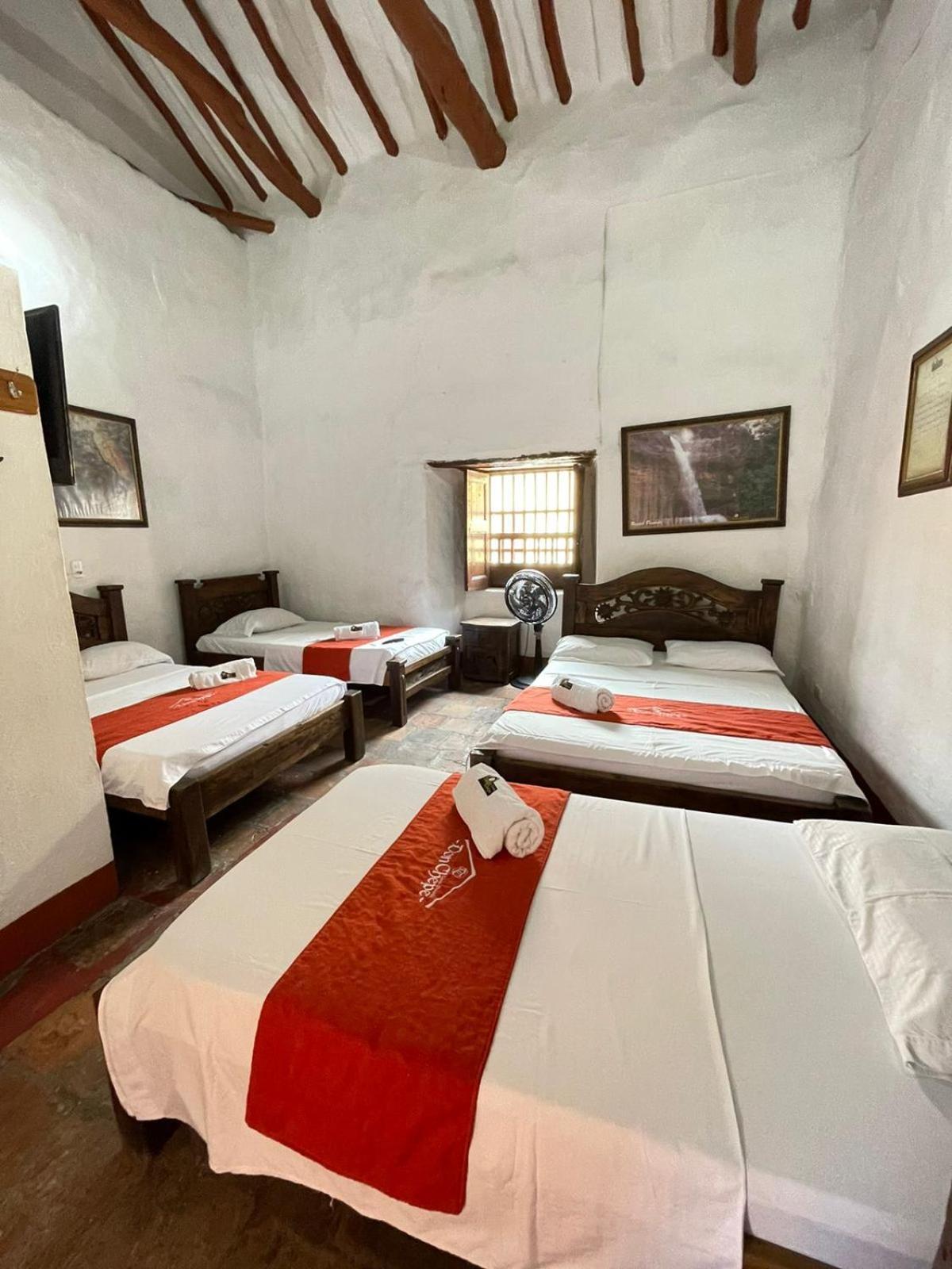 Hotel Casa Posada Don Chepe San Gil Bagian luar foto