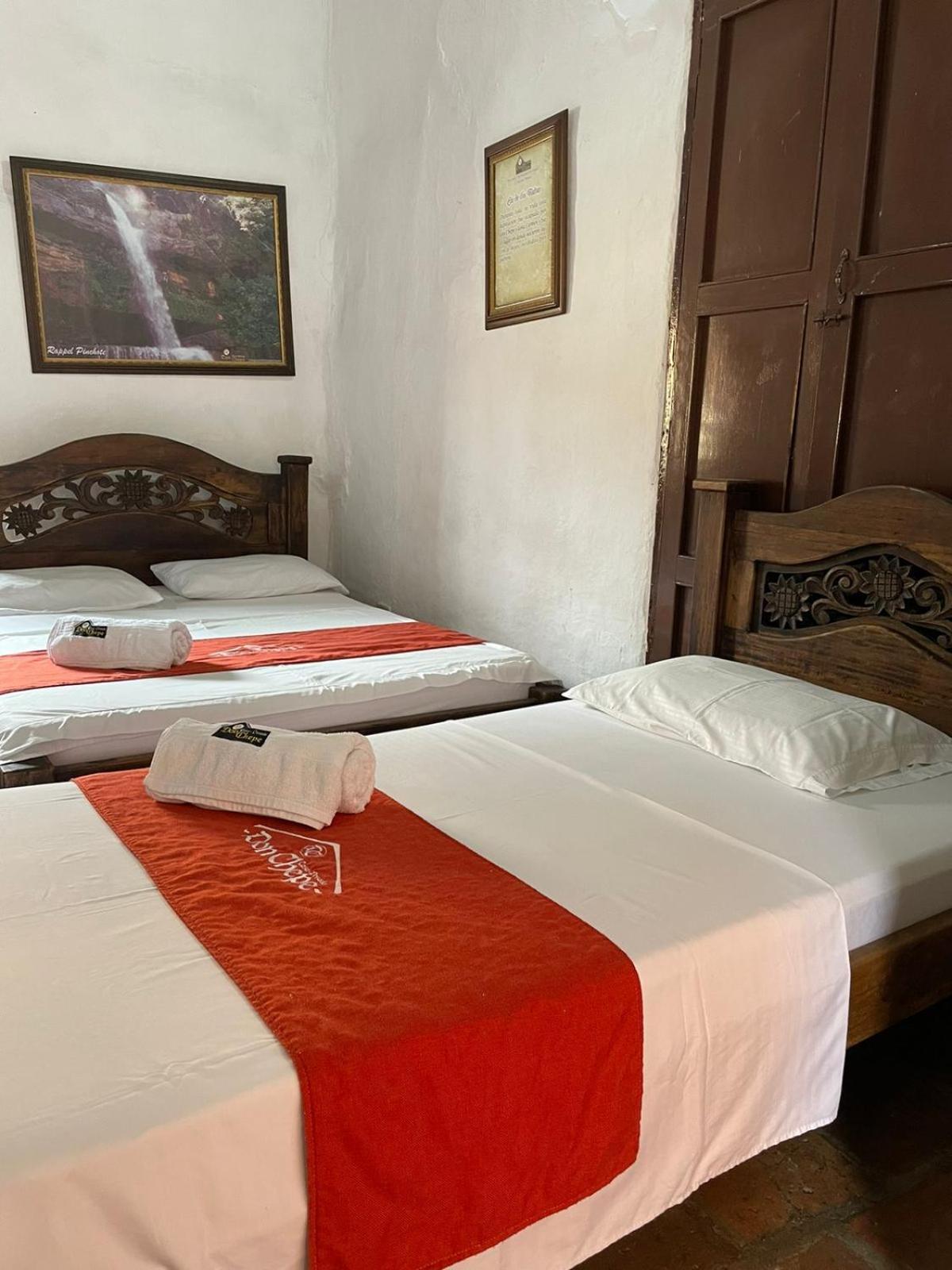 Hotel Casa Posada Don Chepe San Gil Bagian luar foto